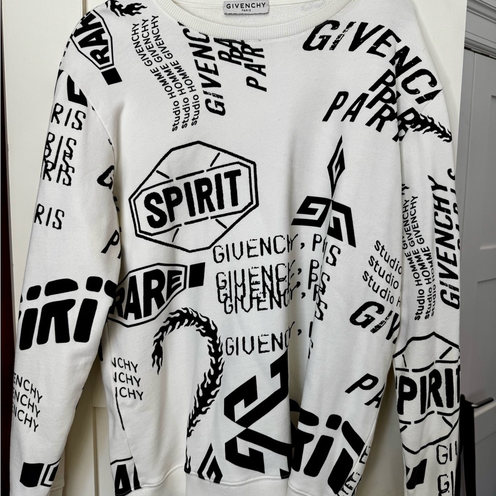 Givenchy White and Black Graphic Sweatshirt